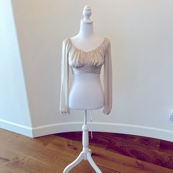 Windsor Sweet & Flirty Ivory Sweetheart Neck Satin Crop Top w Tie Back - Size S - Picture 5 of 8